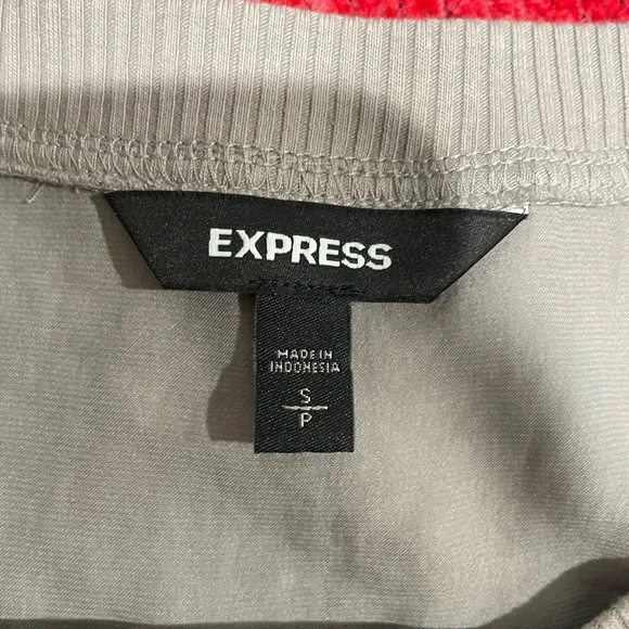 Express Ruffle Sweater - Picture 4 of 4